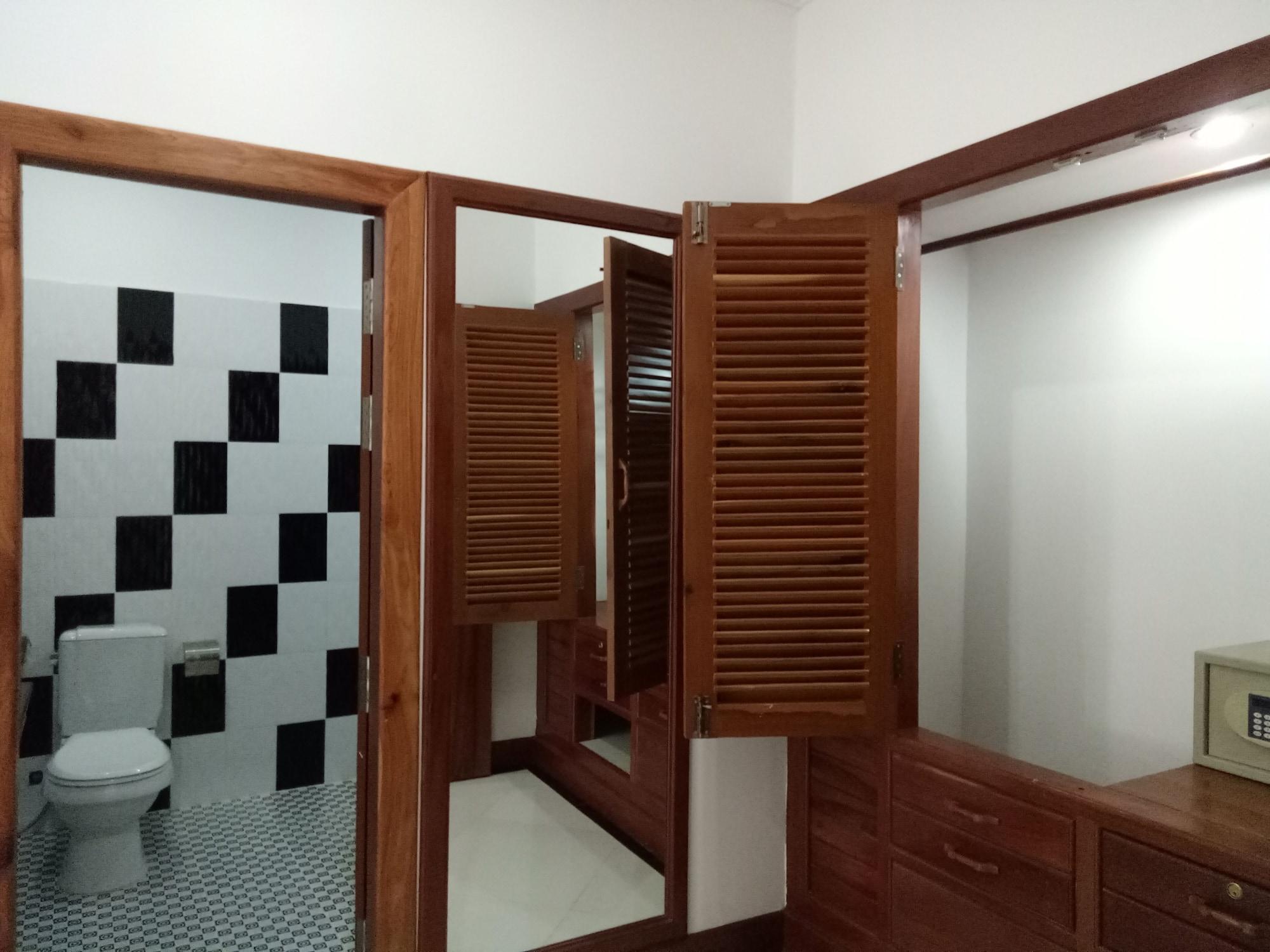 Hotel Oriental Siem Reap Esterno foto