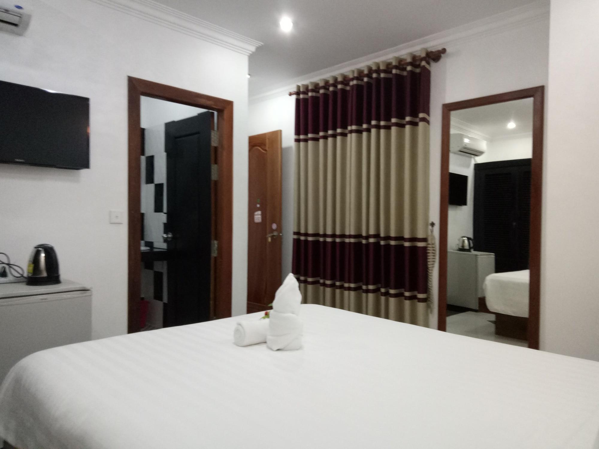 Hotel Oriental Siem Reap Esterno foto
