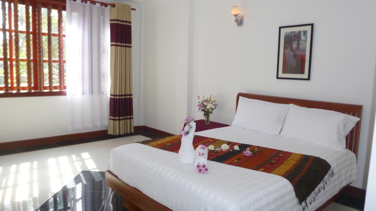 Hotel Oriental Siem Reap Esterno foto