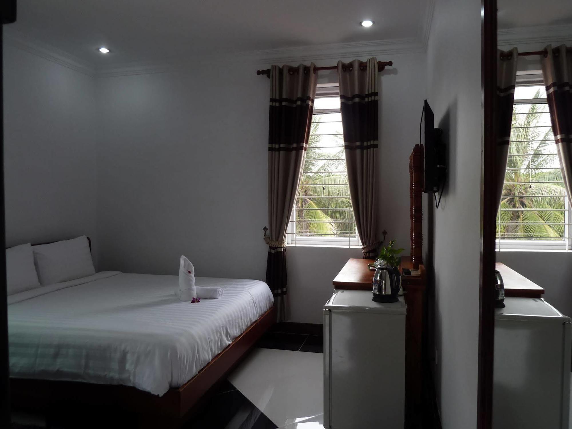 Hotel Oriental Siem Reap Esterno foto