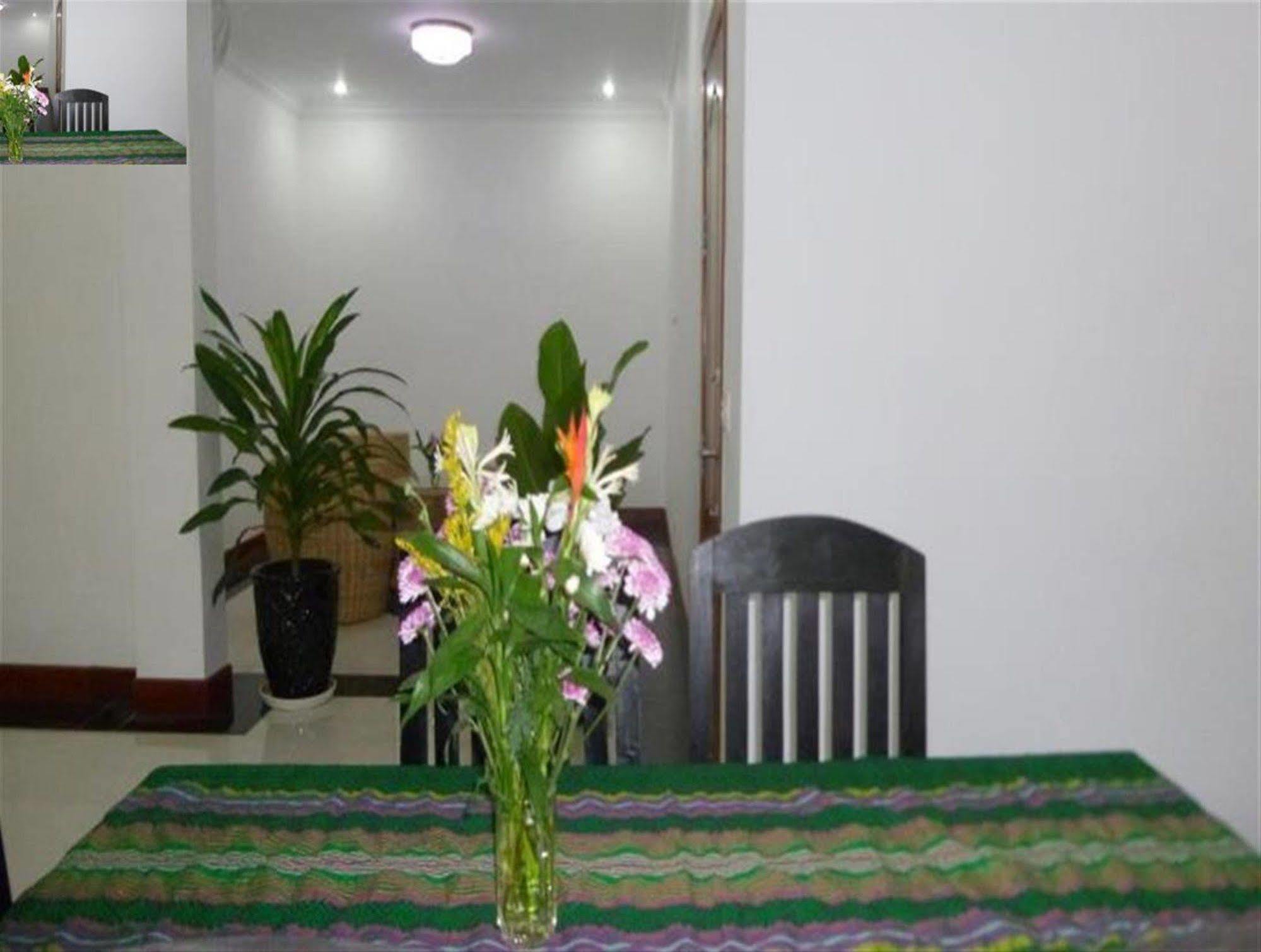 Hotel Oriental Siem Reap Esterno foto
